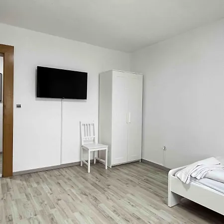 Appartement Sad190 - Zentrale Moderne Monteurwohnungen *