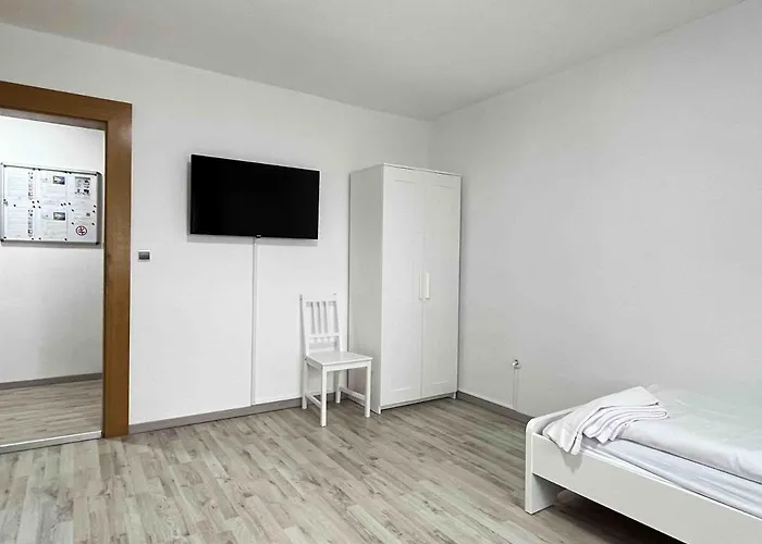 Appartement Sad190 - Zentrale Moderne Monteurwohnungen *