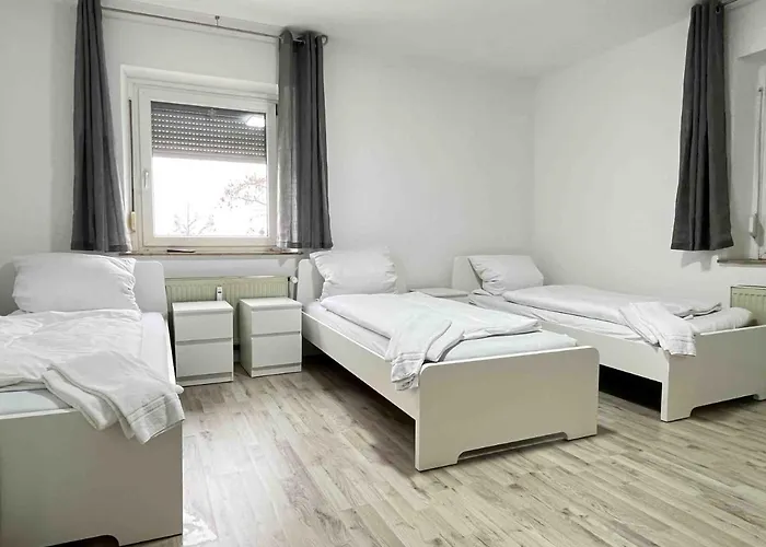 Sad190 - Zentrale Moderne Monteurwohnungen * Schwandorf in Bayern